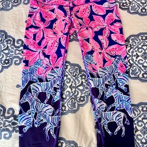 Lilly Pulitzer - Jolena Weekender Legging in Royal Purple Wild Child Print
